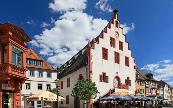 Historisches Rathaus Karlstadt, Foto: Uwe Miethe, Lizenz: DB