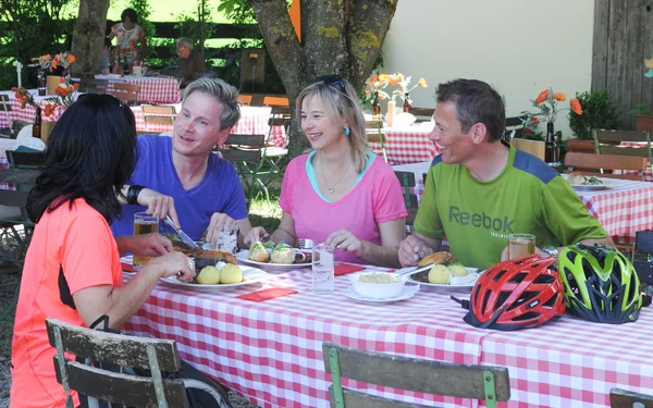 Biergarten, Foto: Kur & Tourismus Service Bad Staffelstein