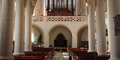 Stadtpfarrkirche, Innenraum, Foto: Kerstin Low