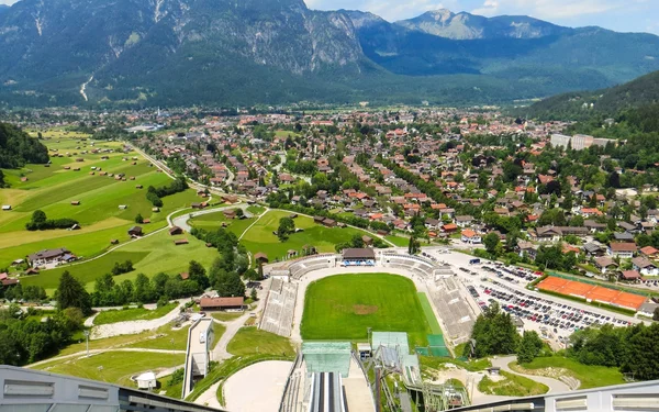 Olympiaschanze Garmisch, Foto: G.C. Pixabay