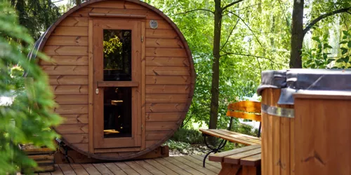 Outdoor Sauna in einer Therme